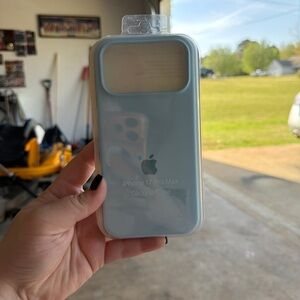 Apple iPhone 17 Pro Max Silicone Case - Pale Blue